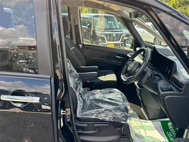 NISSAN SERENA  WG 2024 Image 31