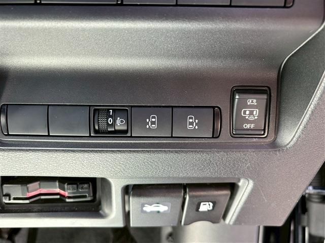 NISSAN SERENA  WG 2024 Image 31