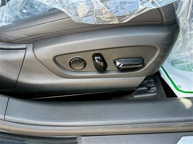 TOYOTA LEXUS ES300H 2023 Image 31