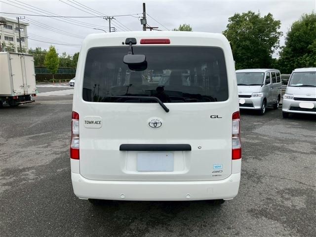 TOYOTA TOWNACE VAN 4WD 2025 Image 31