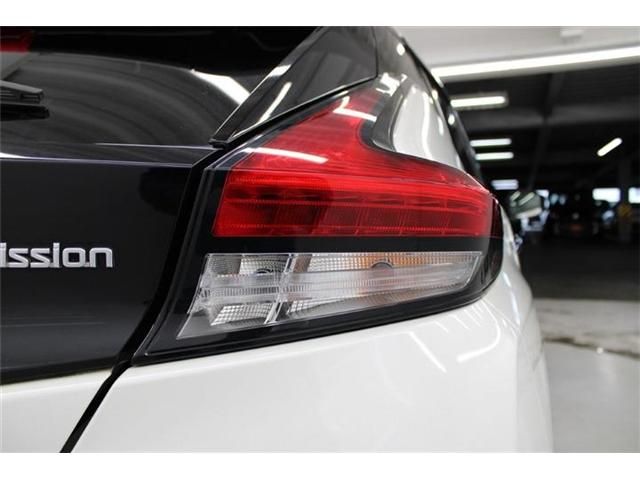 NISSAN LEAF 2017 Image 31