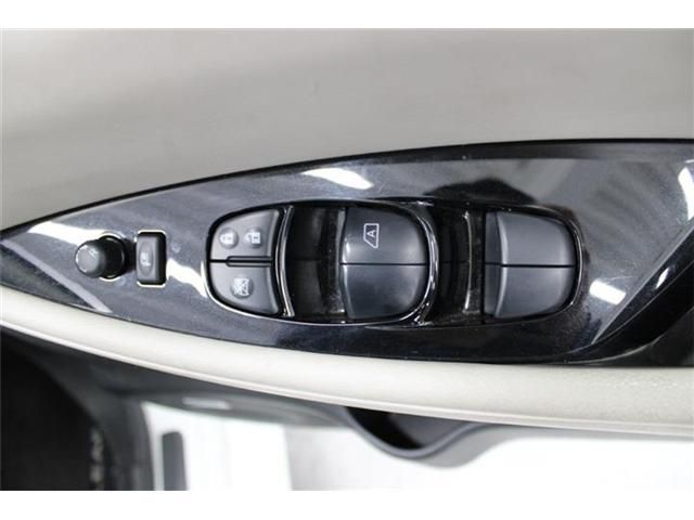 NISSAN LEAF 2017 Image 31