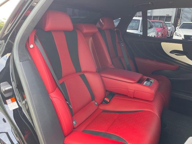 TOYOTA LEXUS LS500 2018 Image 31