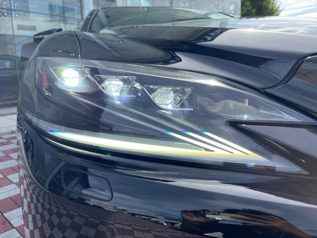 TOYOTA LEXUS LS500 2018 Image 31