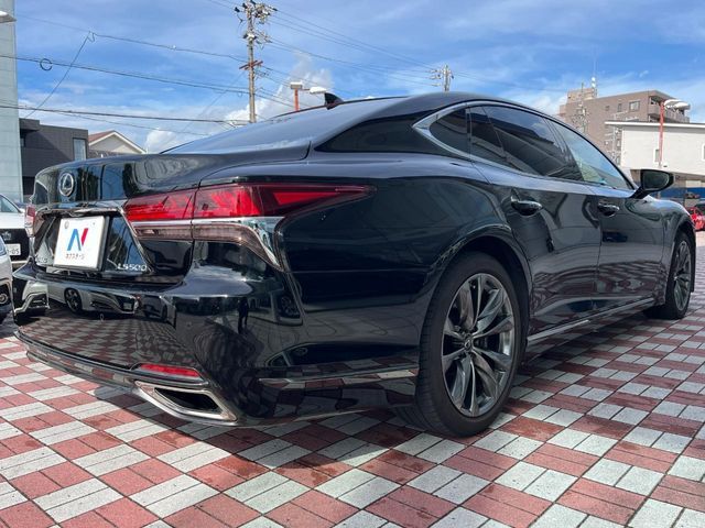 TOYOTA LEXUS LS500 2018 Image 31