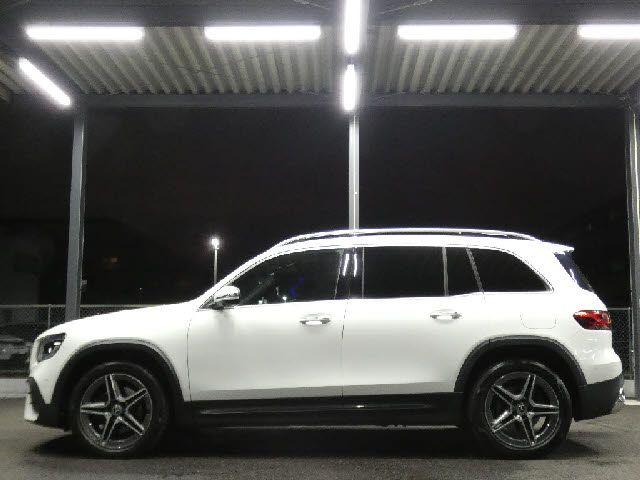 MERCEDES BENZ GLB 2020 Image 31