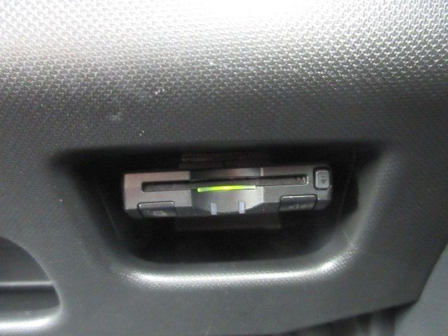 DAIHATSU MOVE CUSTOM 2013 Image 31