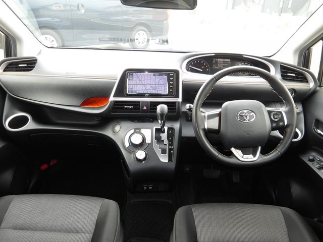 TOYOTA SIENTA 2019 Image 31