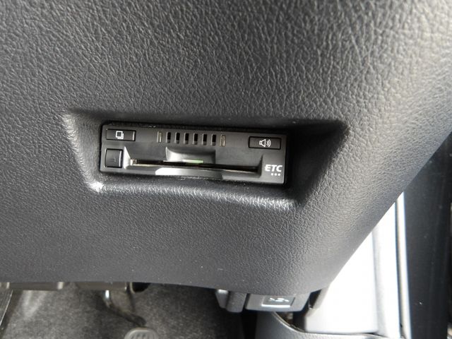 TOYOTA SIENTA 2019 Image 31