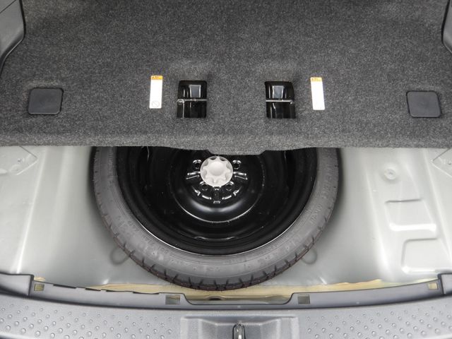 TOYOTA SIENTA 2019 Image 31