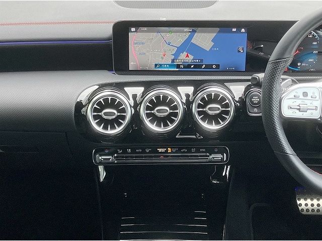 MERCEDES BENZ CLA SH 2020 Image 31