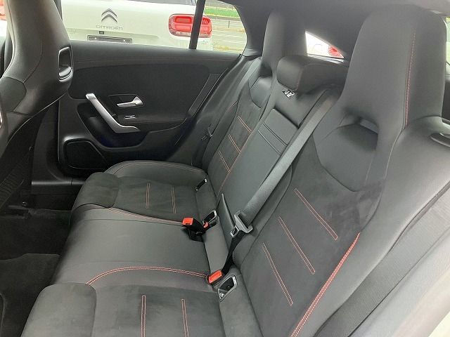 MERCEDES BENZ CLA SH 2020 Image 31