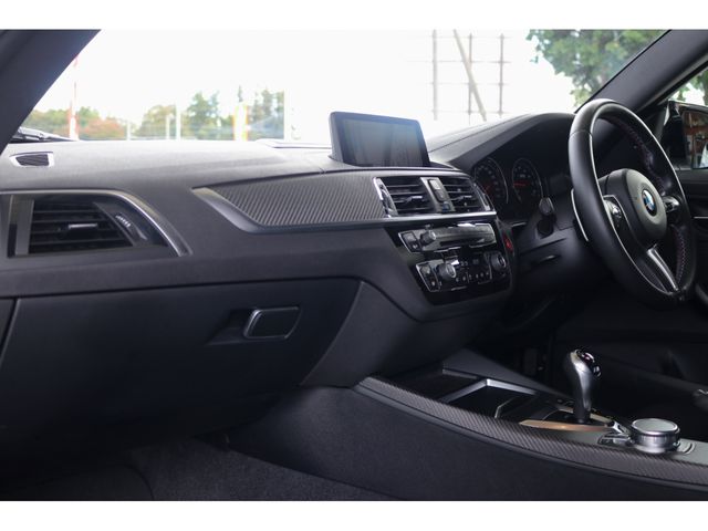 BMW M2 COUPE 2018 Image 31