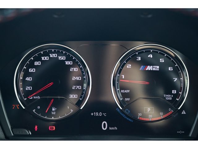 BMW M2 COUPE 2018 Image 31