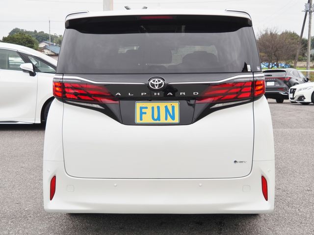TOYOTA ALPHARD HYBRID 2023 Image 31