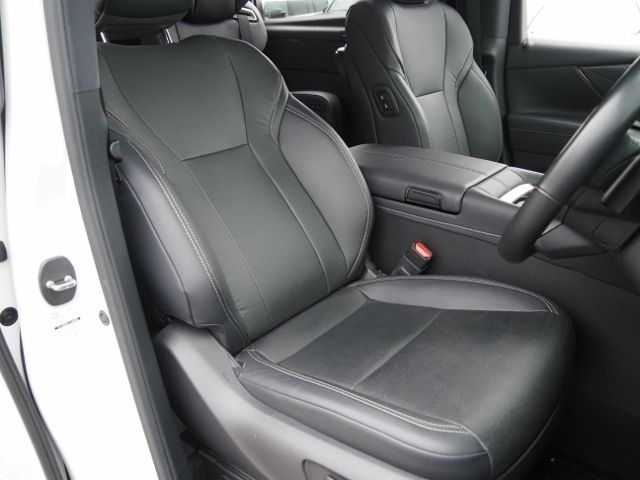 TOYOTA ALPHARD HYBRID 2023 Image 31