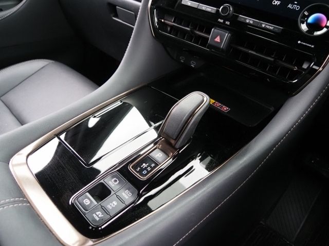 TOYOTA ALPHARD HYBRID 2023 Image 31