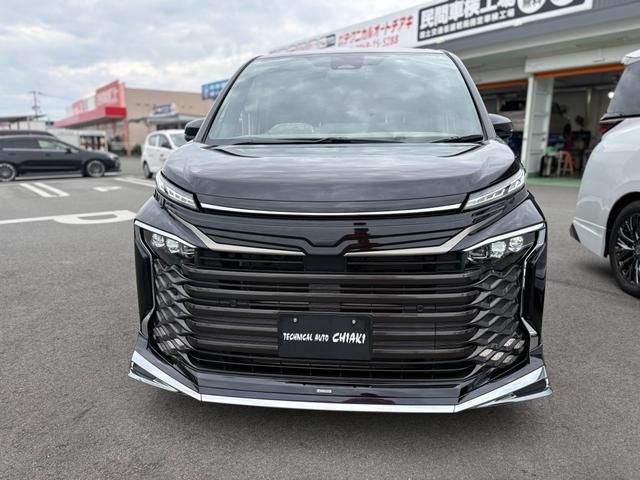 TOYOTA VOXY HYBRID 2024 Image 31