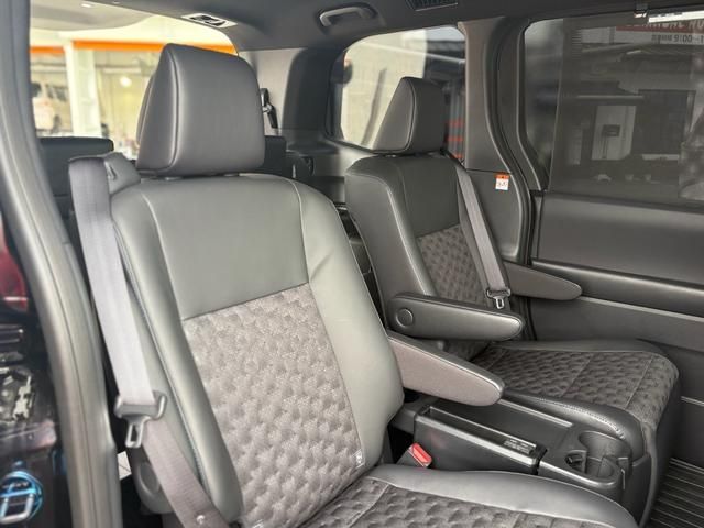 TOYOTA VOXY HYBRID 2024 Image 31