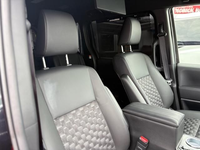 TOYOTA VOXY HYBRID 2024 Image 31