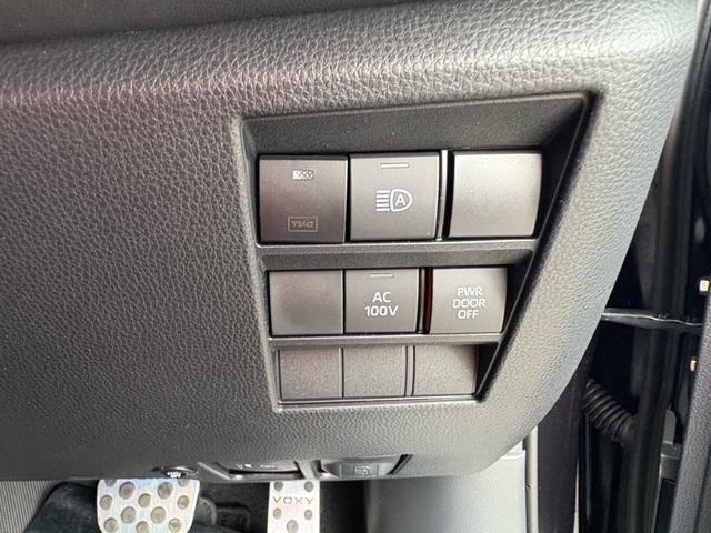 TOYOTA VOXY HYBRID 2024 Image 31