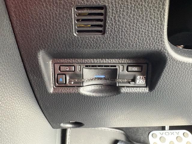 TOYOTA VOXY HYBRID 2024 Image 31