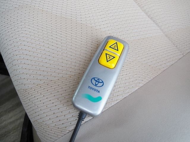 TOYOTA ESTIMA HYBRID 4WD 2014 Image 31