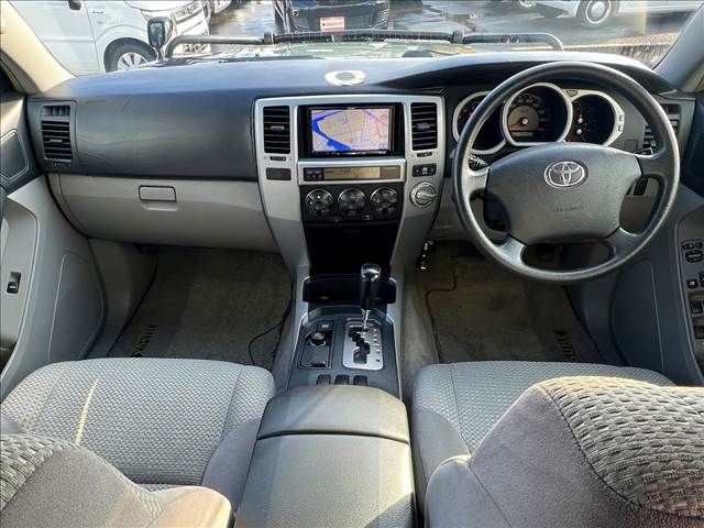 TOYOTA HILUXSURF WAGON 4WD 2004 Image 31