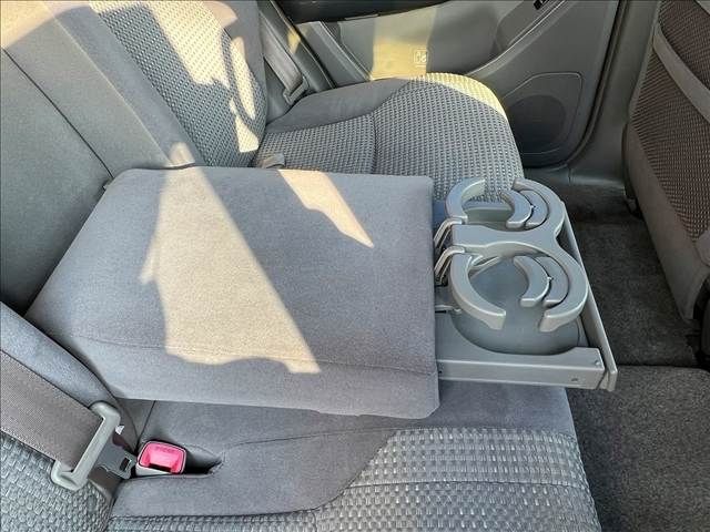 TOYOTA HILUXSURF WAGON 4WD 2004 Image 31