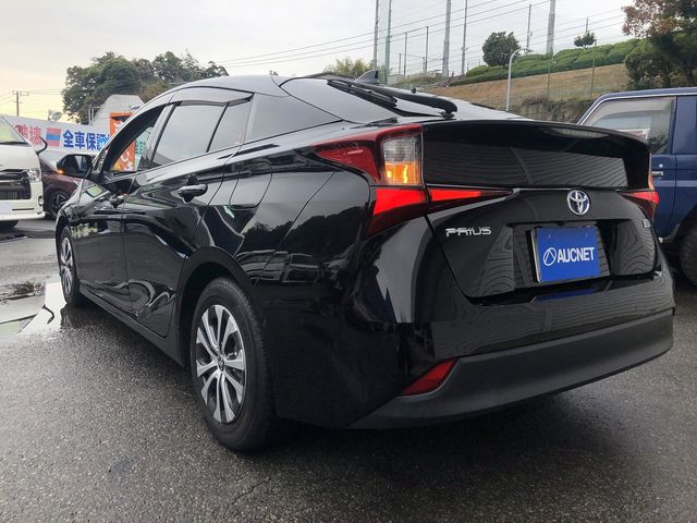TOYOTA PRIUS 2020 Image 31