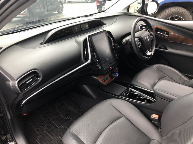 TOYOTA PRIUS 2020 Image 31