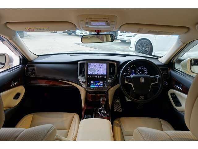 TOYOTA CROWN SEDAN 2013 Image 31