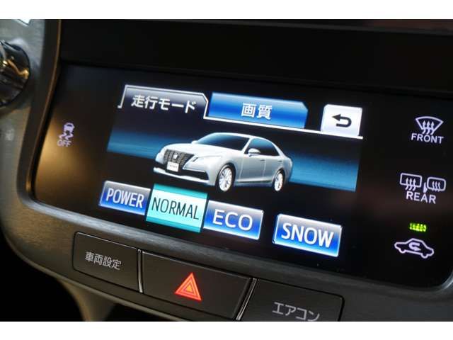 TOYOTA CROWN SEDAN 2013 Image 31