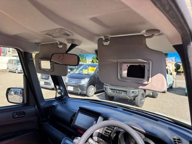 HONDA N BOX 2014 Image 31