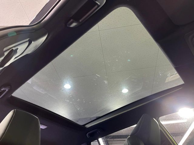 TOYOTA COROLLA CROSS HYBRID 2025 Image 31