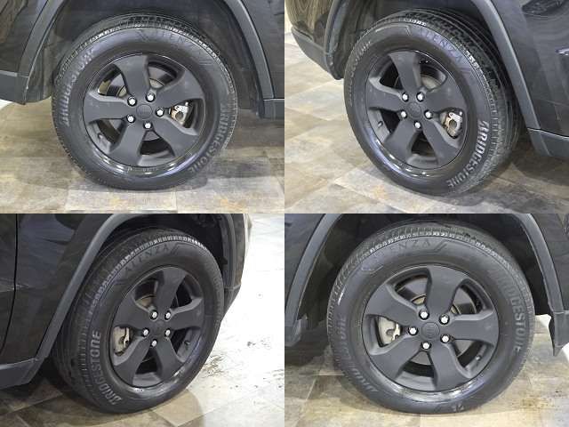 JEEP GRAND CHEROKEE 2012 Image 31