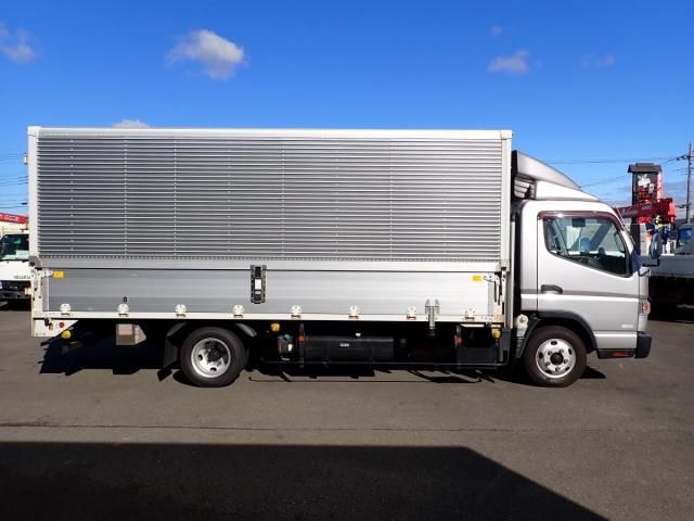 MITSUBISHI CANTER 2019 Image 31