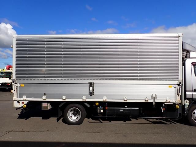 MITSUBISHI CANTER 2019 Image 31