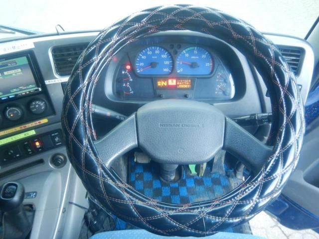 NISSAN DIESEL QUON 2006 Image 31