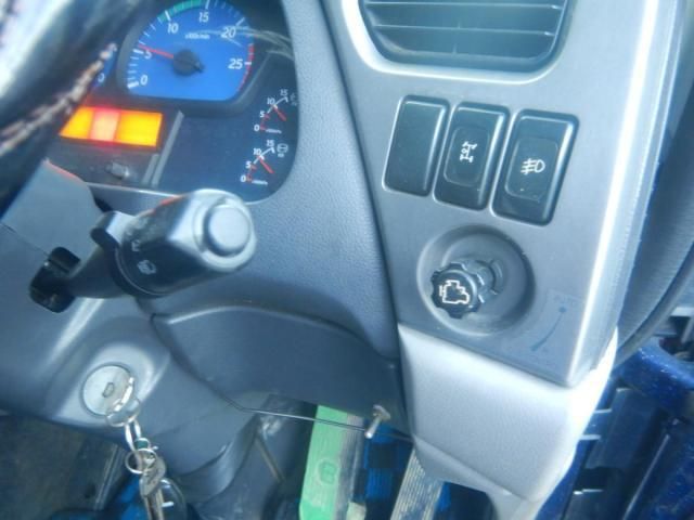 NISSAN DIESEL QUON 2006 Image 31