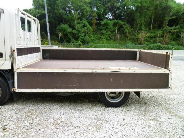 HINO DUTRO 2018 Image 31