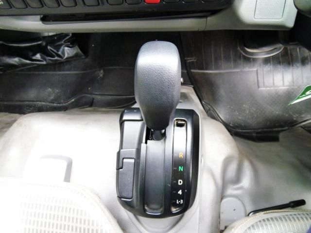 HINO DUTRO 2018 Image 31