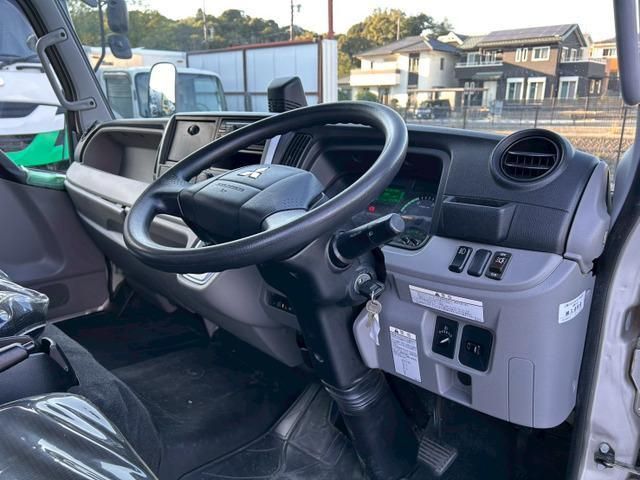 MITSUBISHI CANTER 2020 Image 31