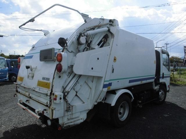 ISUZU ELF 2011 Image 31