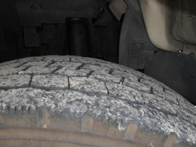 ISUZU ELF 2011 Image 31