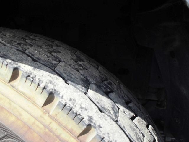 ISUZU ELF 2011 Image 31