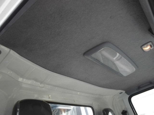 ISUZU ELF 2011 Image 31