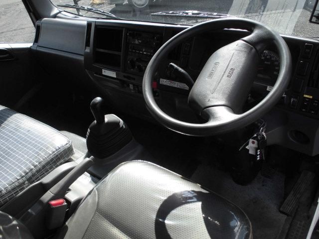 ISUZU ELF 2011 Image 31