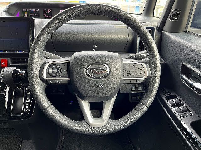 DAIHATSU TANTO CUSTOM 2023 Image 31