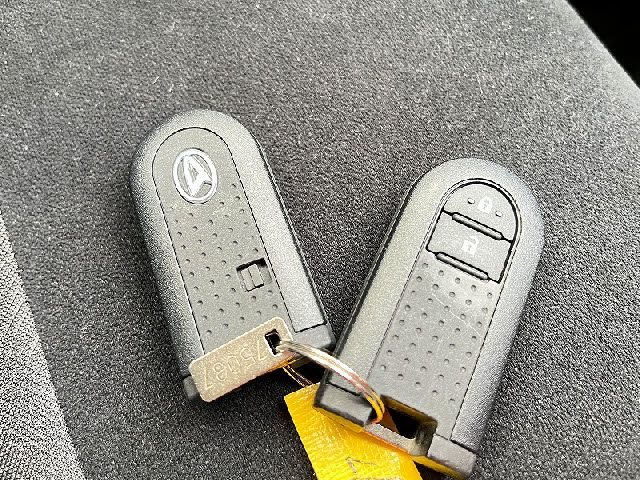 DAIHATSU CAST ACTIVA 2017 Image 31